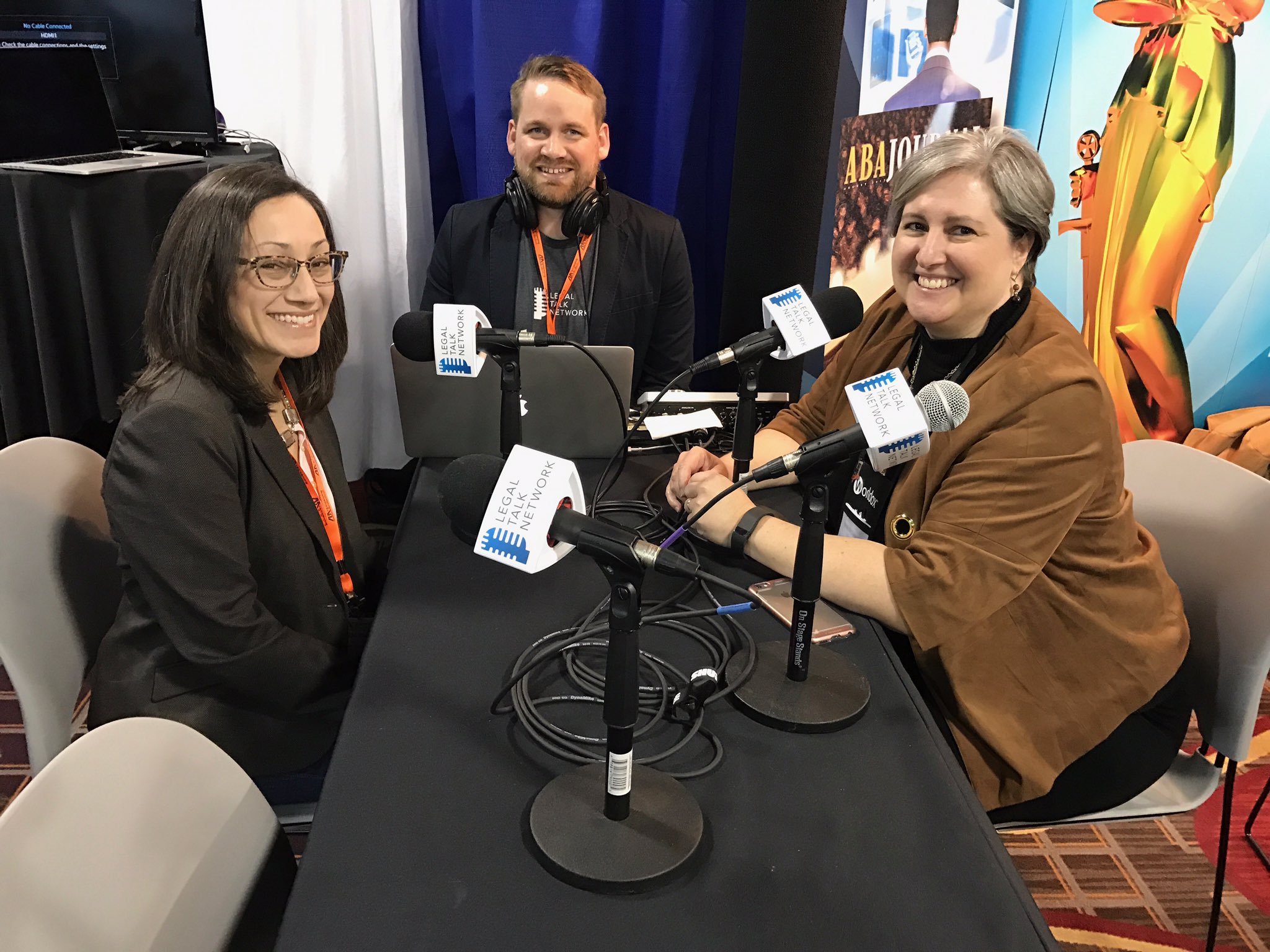 Talking to '09 @LegalRebels @nikiblack 'The Boss of Blogs' from @MyCaseInc on @LegalTalkNet #ABATECHSHOW https://t.co/IolTtrSMvt